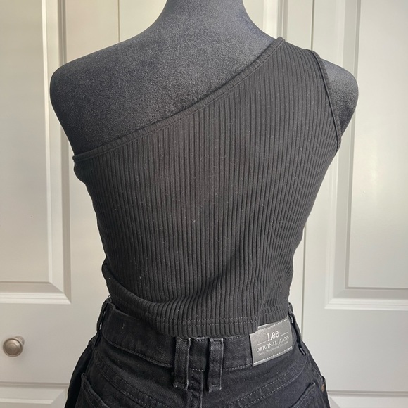 One Shoulder Ribbed Crop Tank Set (2) - Picture 4 of 6